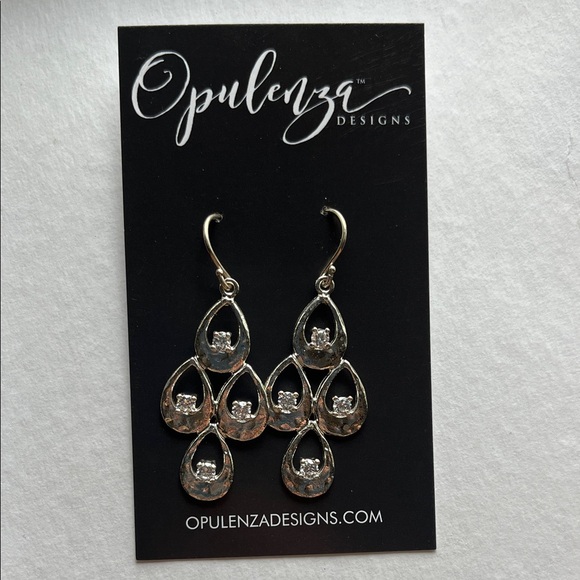 opulenza Jewelry - Opulenza Silver Earrings